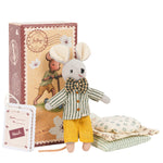 Load image into Gallery viewer, Levlovs Mouse Noah in Stamp Holder Box with Bedding

