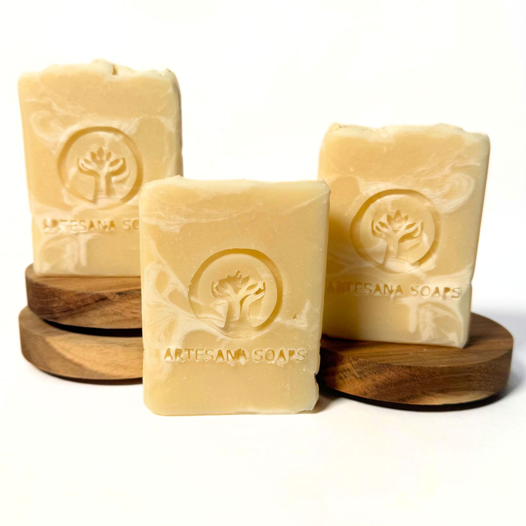 Gardenia handmade soap bar by Artesana Soaps.