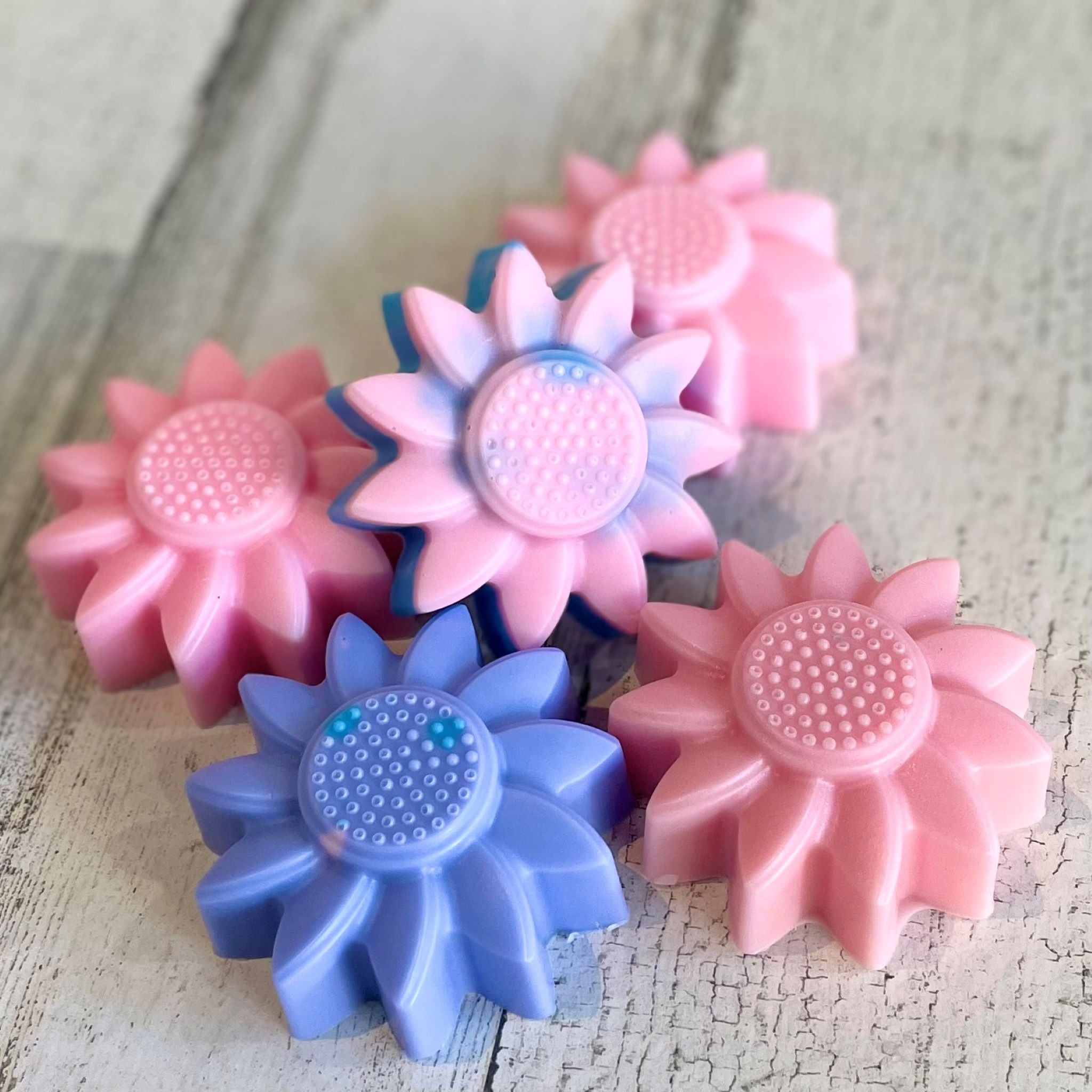 Taylor's Creations - Flower Soaps